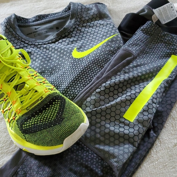 Nike Pro - Picture 8 of 14